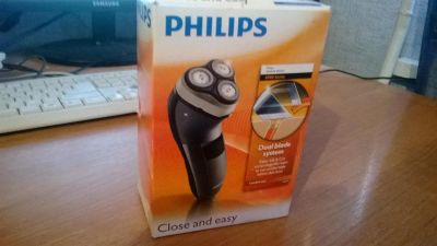 Лот: 3668810. Фото: 1. Электробритва Philips HQ 6900. Укладка и стрижка волос, бритьё, эпиляция