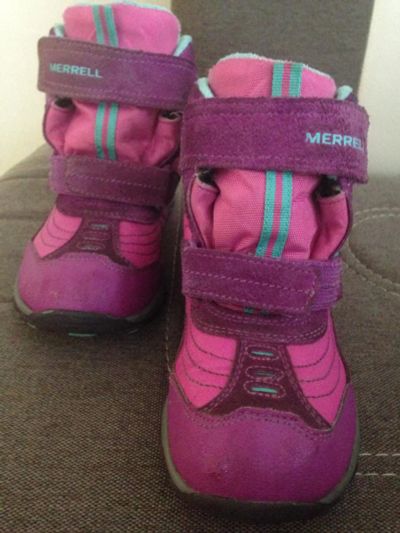 Лот: 7392463. Фото: 1. Ботинки для девочки Merrell. Ботинки