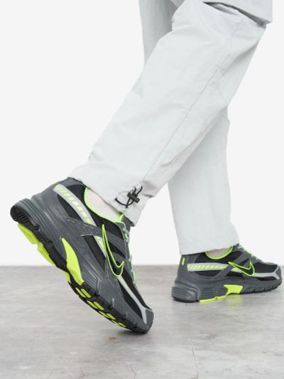 Лот: 25370388. Фото: 1. Кроссовки мужские Nike Initiator... Кеды, кроссовки, слипоны