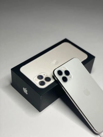 Лот: 18657866. Фото: 1. iPhone 11 Pro 256 GB. Смартфоны