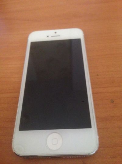 Лот: 9018362. Фото: 1. Iphone 5. Смартфоны
