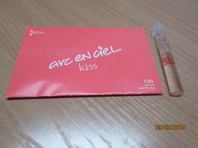 Лот: 5173834. Фото: 1. Духи Arc en ciel Kiss 3ml. Женская парфюмерия