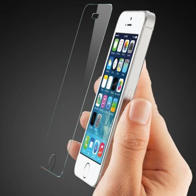 Лот: 8282783. Фото: 1. Защитное стекло для iPhone 5 5S... Дисплеи, дисплейные модули, тачскрины