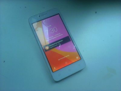 Лот: 16259357. Фото: 1. Lenovo A2016. Смартфоны