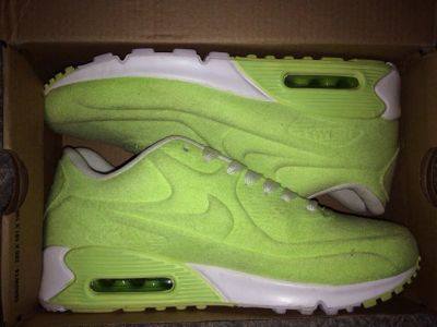 Лот: 3973713. Фото: 1. Nike Air MAX 90 салат. Кеды, кроссовки, слипоны