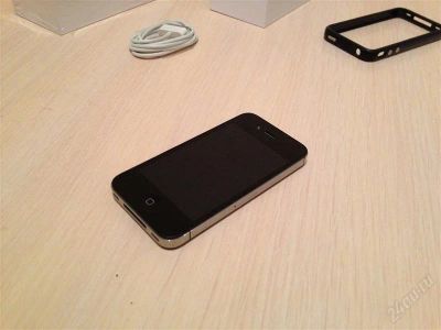 Лот: 2516026. Фото: 1. Телефон Apple iPhone 4S 16Gb Black. Смартфоны