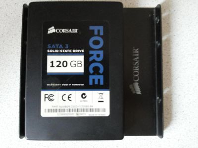 Лот: 6208470. Фото: 1. SSD 120Gb Corsair CSSD-F120GB3A-BK. SSD-накопители