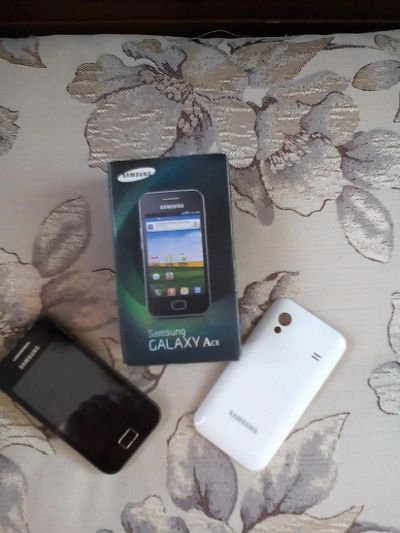 Лот: 4949632. Фото: 1. телефон Samsung. Смартфоны