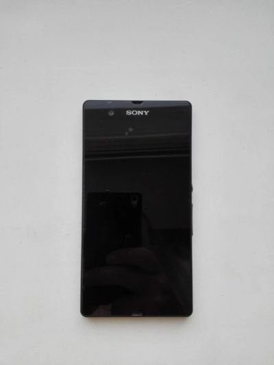 Лот: 7694986. Фото: 1. Sony Xperia Z В отличном состоянии... Смартфоны