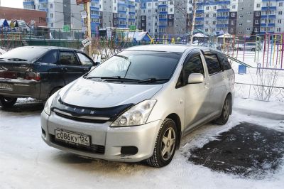 Лот: 3660454. Фото: 1. Toyota Wish 2004 обмен, торг. Автомобили
