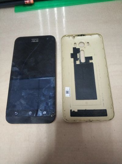 Лот: 19067629. Фото: 1. №1571 Asus zenfone 2 laser ze500kl. Смартфоны
