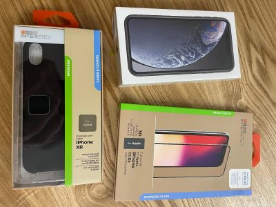 Лот: 17192249. Фото: 1. iPhone XR 64gb black новый рст. Смартфоны
