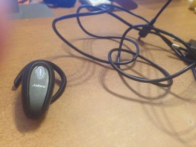 Лот: 6077160. Фото: 1. Bluetooth-гарнитура Jabra. Красноярск
