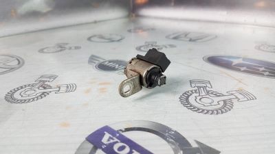 Лот: 23584320. Фото: 1. Соленоид АКПП Volvo S80 B5244S... Трансмиссия