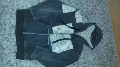 Лот: 10544364. Фото: 1. Продам стильную кофту на подростка... Свитера, худи, толстовки