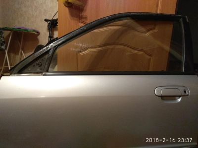 Лот: 11051760. Фото: 1. Дверь Mazda Familia S-wagon BJ5W... Кузов
