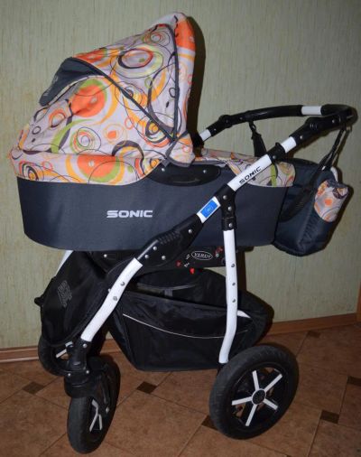 Лот: 9558399. Фото: 1. Коляска Verdi Sonic 3 в 1. Коляски