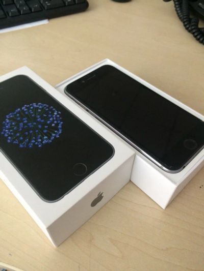 Лот: 11406889. Фото: 1. Apple 6. Смартфоны