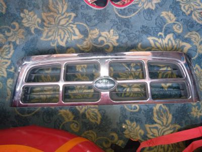 Лот: 18662161. Фото: 1. Решетка радиатора Subaru forester. Кузов