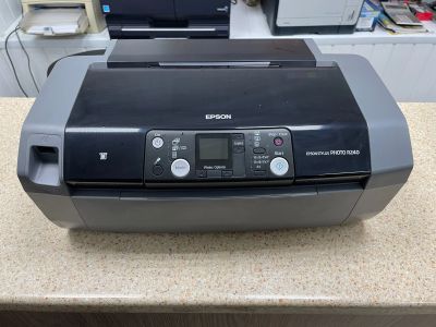 Лот: 21294502. Фото: 1. EPSON Stylus Photo R240 На разбор... МФУ и копировальные аппараты