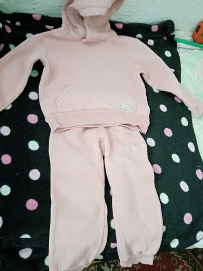 Лот: 22571303. Фото: 1. Костюм на 3-5лет. Костюмы, пиджаки, комбинезоны