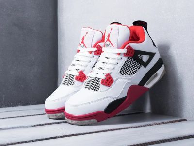 Лот: 15582712. Фото: 1. Кроссовки Nike Air Jordan 4 Retro. Кеды, кроссовки, слипоны