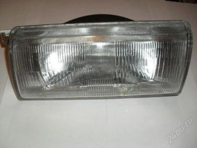 Лот: 1575848. Фото: 1. Фара (правая) Nissan Sunny HB-12. Оптика и освещение