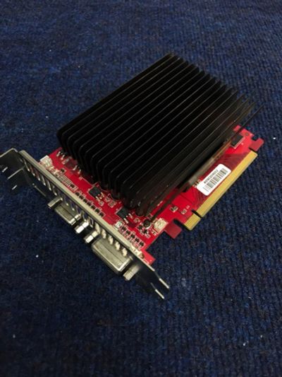 Лот: 11757489. Фото: 1. Видеокарта MSI GeForce 9500GT... Видеокарты