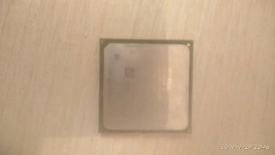 Лот: 14705151. Фото: 1. Процессор Intel® Celeron® D 325. Процессоры