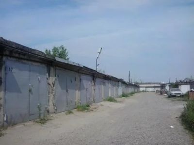 Лот: 6116997. Фото: 1. Продам капитальный гараж в Зеленой... Гаражи, парковочные места