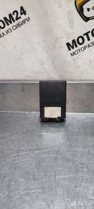 Лот: 22463057. Фото: 1. Коммутатор Suzuki GSX 400 Impulse... Запчасти