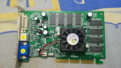 Лот: 12521497. Фото: 1. GeFORCE FX5200 128MB. Видеокарты