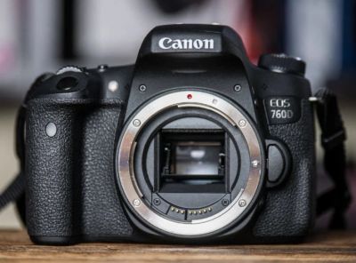 Лот: 17006508. Фото: 1. Canon 760d. Цифровые зеркальные