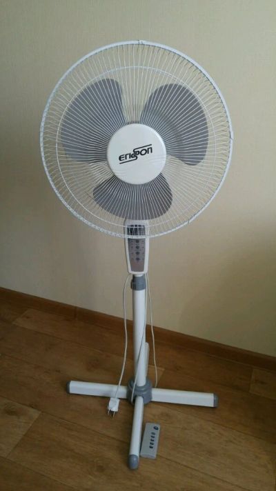 Лот: 9876949. Фото: 1. Вентилятор Erisson. Вентиляторы бытовые