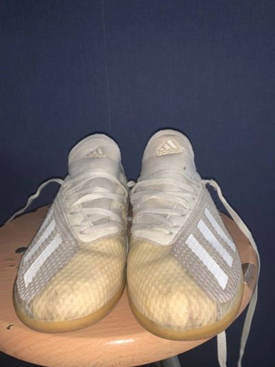 Лот: 20337096. Фото: 1. Бутсы adidas. Кеды, кроссовки, слипоны