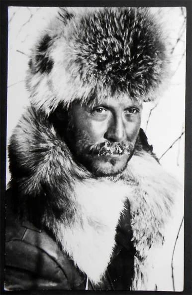 Лот: 6636782. Фото: 1. Открытка артисты кино Юрий Соломин... Открытки, конверты