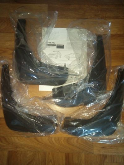Лот: 14312391. Фото: 1. Брызговики Nissan Murano Z51 2008-2015... Кузов