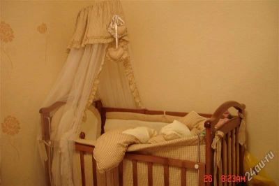 Лот: 1693472. Фото: 1. Детская кроватка. Детские кровати и кроватки