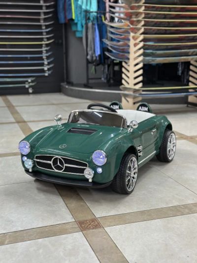 Лот: 24065087. Фото: 1. Детский электромобиль Mercedes-Benz... Детские электромобили