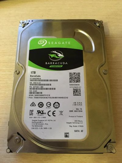 Лот: 10173693. Фото: 1. Жесткий диск для компьютера Seagate... Жёсткие диски (HDD)