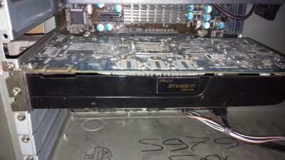 Лот: 5196729. Фото: 1. PNY GeForce GTX 550 Ti 900Mhz... Видеокарты