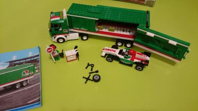 Лот: 8094355. Фото: 1. Lego City, 60025. Конструкторы