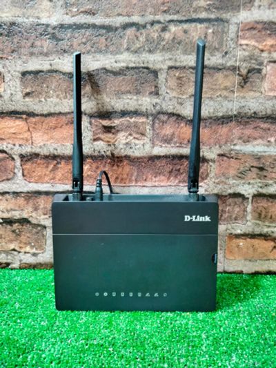 Лот: 19912228. Фото: 1. Wi-Fi роутер D-link DIR-806A/R1A... Маршрутизаторы (роутеры)