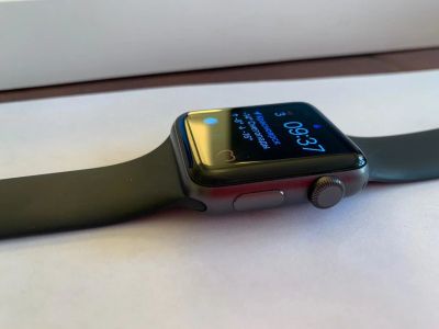 Лот: 16934425. Фото: 1. Apple Watch 3 (42 мм) ( идеальное... Смарт-часы, фитнес-браслеты, аксессуары