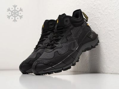 Лот: 24975480. Фото: 1. Зимние Кроссовки Reebok Zig Kinetica... Кеды, кроссовки, слипоны