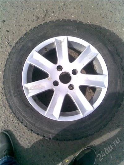 Лот: 880645. Фото: 1. оригинальный диск peugeot R15... Шины на дисках