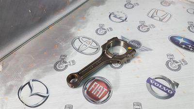 Лот: 23584813. Фото: 1. Шатун Suzuki Grand Vitara J24B... Двигатель и элементы двигателя