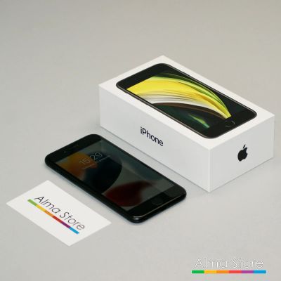 Лот: 17243932. Фото: 1. Apple iPhone SE 2-ого поколения... Смартфоны