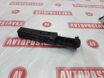 Лот: 20903513. Фото: 1. Монетница Toyota Corolla Fielder... Салон
