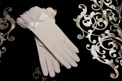Лот: 4658991. Фото: 1. Перчатки свадебные новые белые. Перчатки